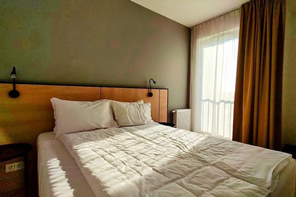 Apartmán Przy Pge Narodowym, Metro, Ac, Parking Varšava